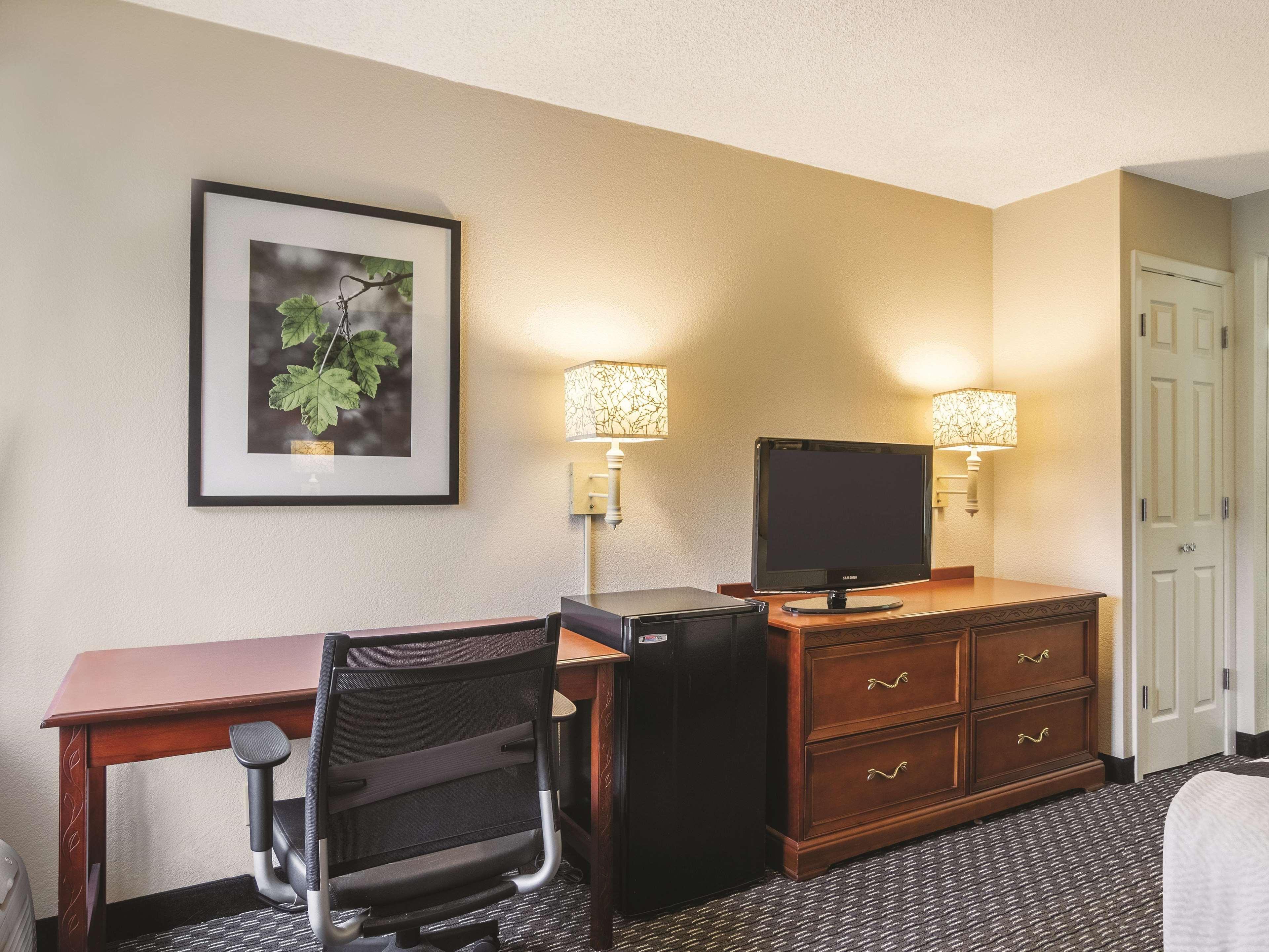 Wingate By Wyndham Brunswick Ga I-95 Hotel Екстериор снимка