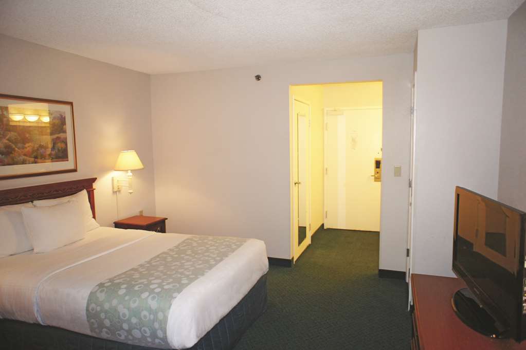 Wingate By Wyndham Brunswick Ga I-95 Hotel Стая снимка