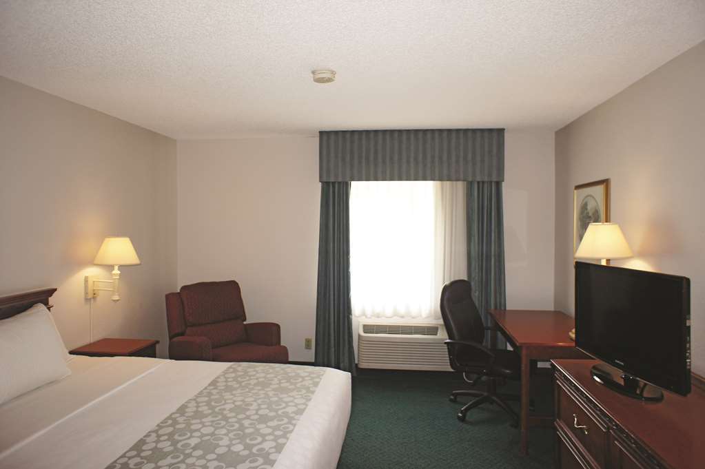 Wingate By Wyndham Brunswick Ga I-95 Hotel Стая снимка