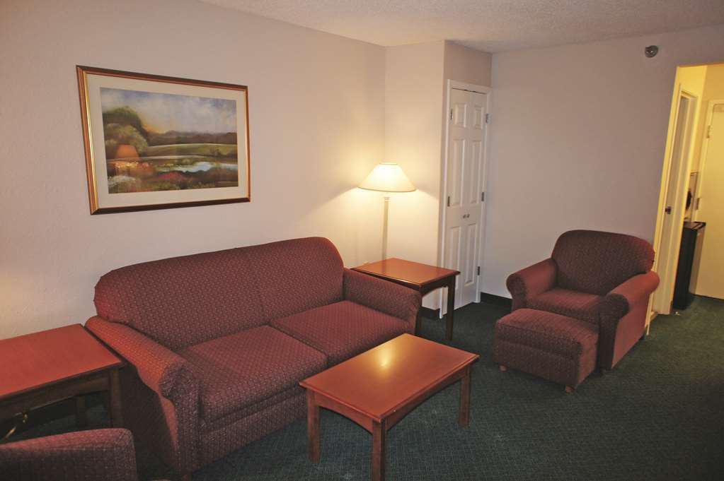 Wingate By Wyndham Brunswick Ga I-95 Hotel Стая снимка
